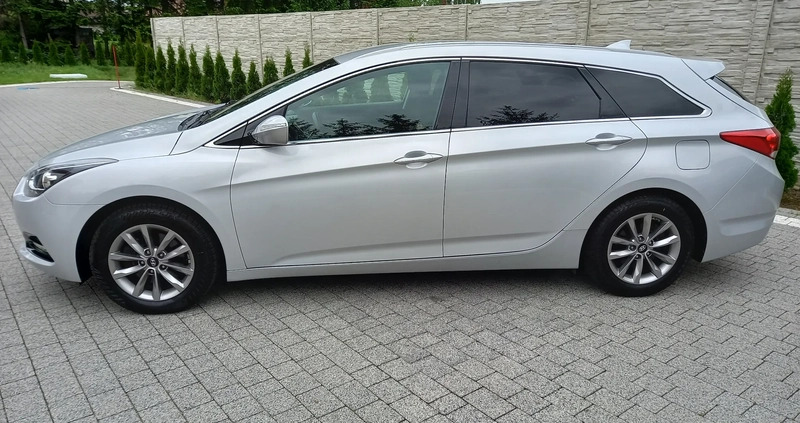 Hyundai i40 cena 58500 przebieg: 179250, rok produkcji 2017 z Siedlce małe 742